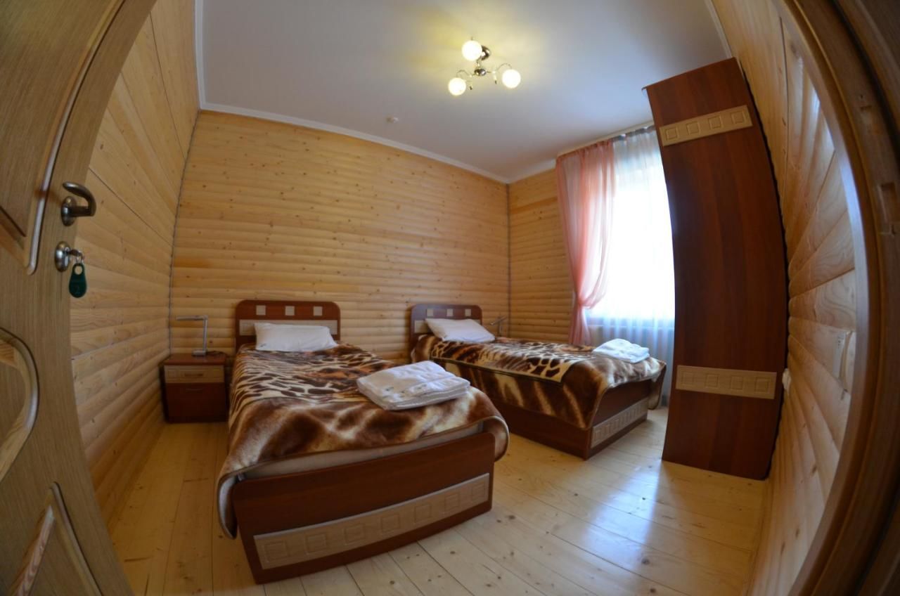 Отель Sribni Rosy Микуличин