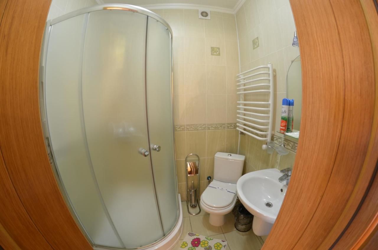 Отель Sribni Rosy Микуличин